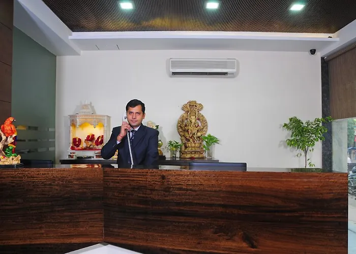 Hotel Gulnar New Delhi