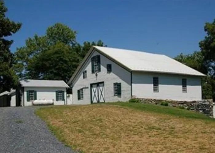 Stocks Manor Bed And Breakfast Mechanicsburg