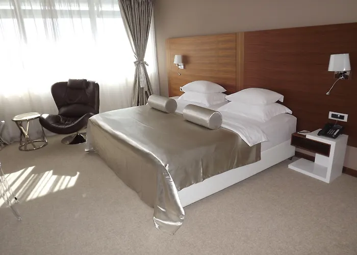 Hotel Aurel Podgoriçe