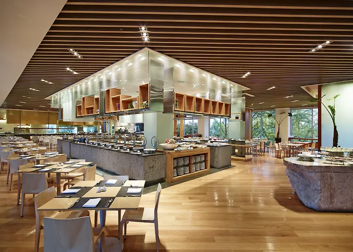 Rolling Hills Hotel Hwaseong