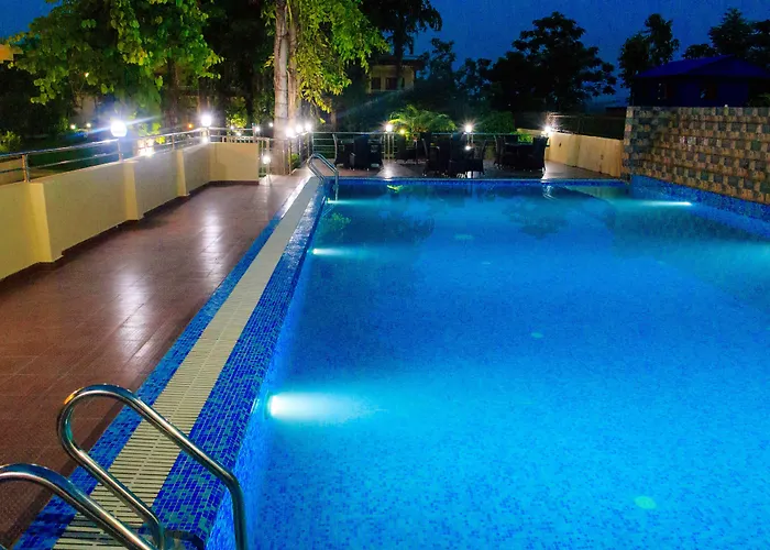 Hotel Rainforest Sauraha