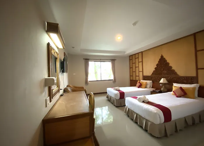 100 Islands Resort & Spa Surat Thani