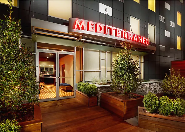 The Watershed Norwalk Hotel