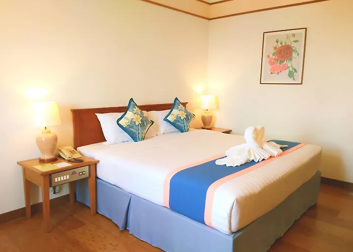 Diamond Plaza Hotel Surat Thani