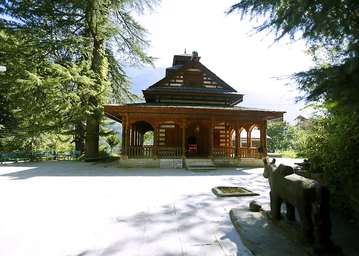 Hotel Glacier Resort Manali 