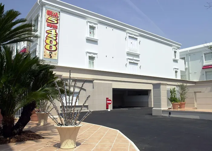 Hotel Fine Garden Matsuyama (Adults Only)