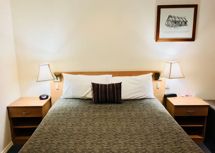 Bushman'S Motor Inn Parkes