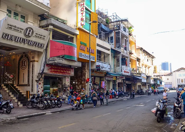 Gia Huy Hotel Ho Chi Minh City