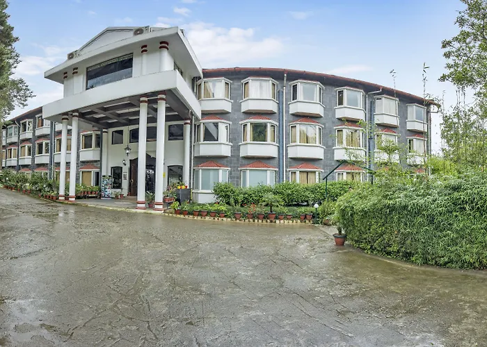 Club Mahindra Naukuchiatal Hotel Nainital