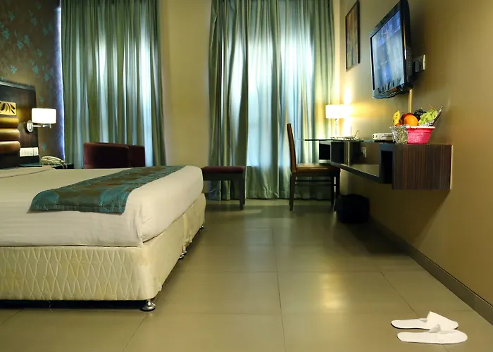 Hotel Supreme Heritage Pune