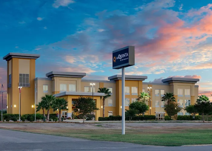 La Quinta By Wyndham Jourdanton - Pleasanton Hotel