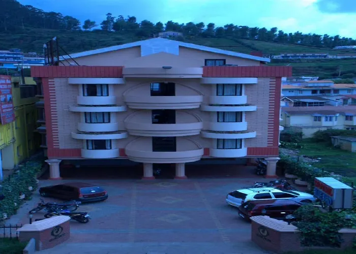 Hotel Blue Bird Ooty