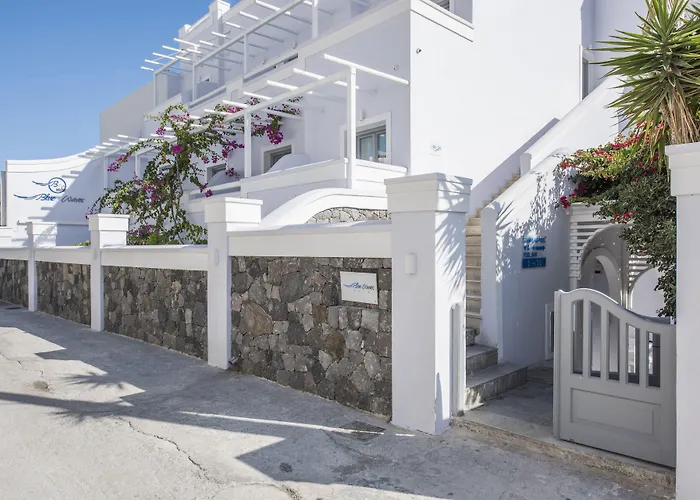 Blue Waves Suites & Apartments Kamári