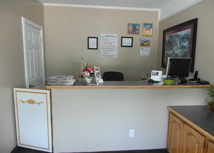 Arnprior Motor Inn