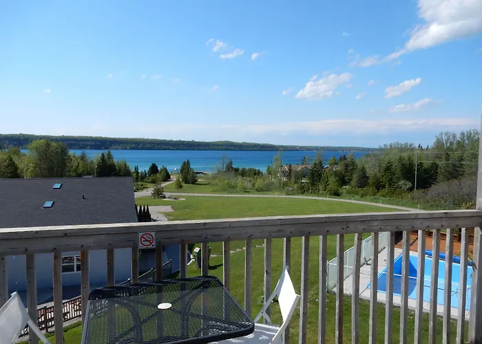 Waterview On The Bay Hotel Wiarton