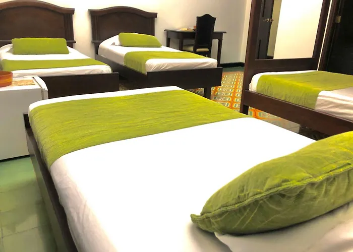 Casa Escobar Buga Hotel