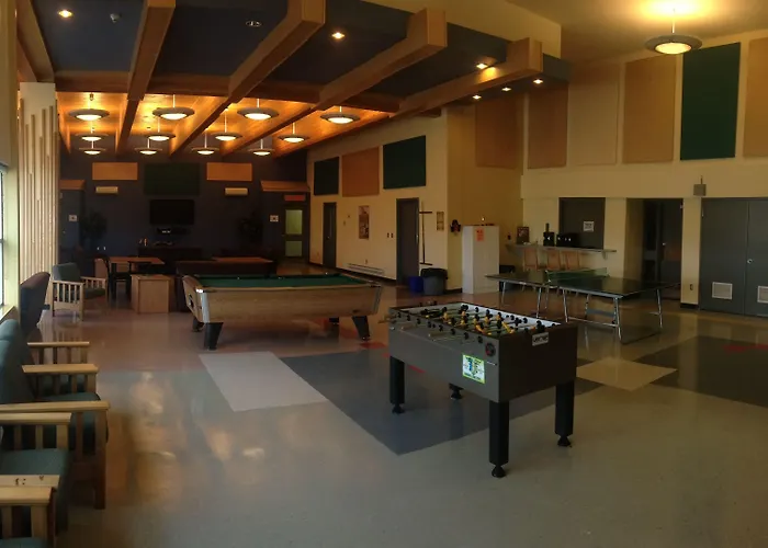 Residence & Conference Centre - Sudbury West