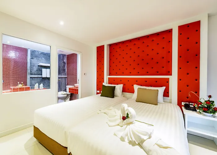 Raha Grand Hotel Patong