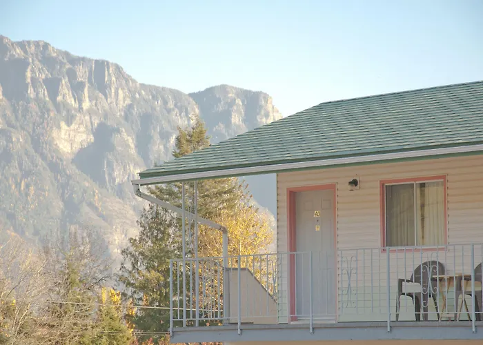 Sunset Motel Creston