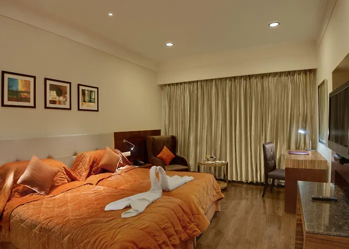 The Golden Palms Hotel & Spa, Delhi New Delhi