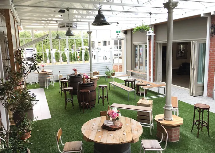 Oscars Hotel And Cafe Bar Ballarat