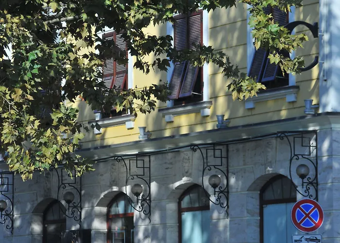 Monarc Hotel Tirana