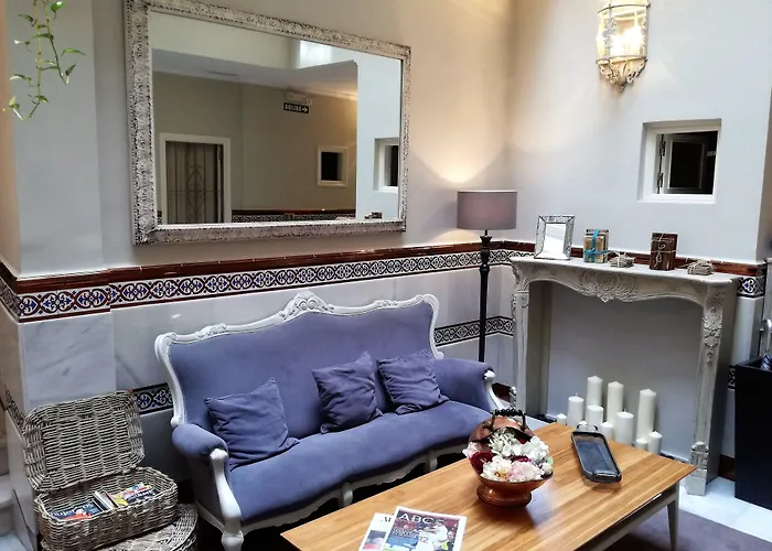 Le Petit Paris Hotel Sevilla