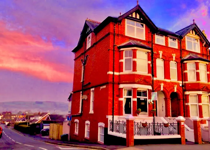 Greylands Guest House Llandrindod Wells