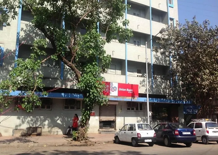 Pals Hotel Bombay
