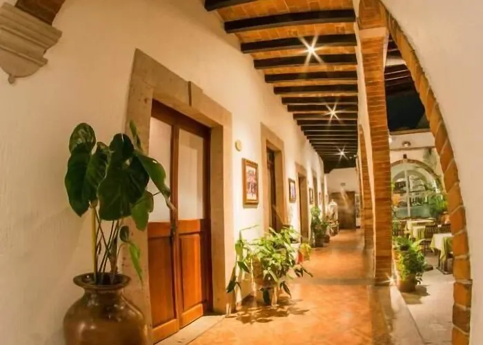 Hotel Meson De Los Remedios Morelia
