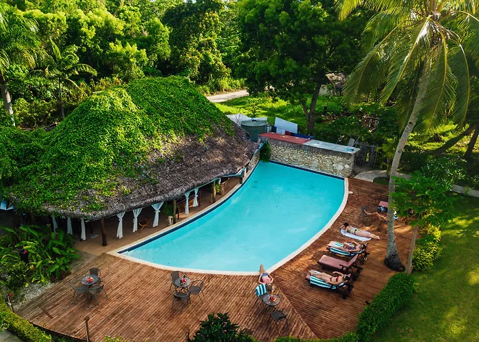 Coco Beach Resort Port Vila