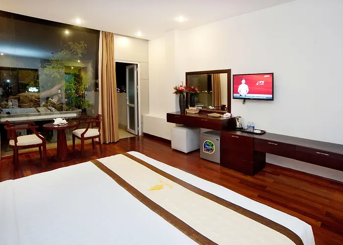 Hoang Linh Riverfront Hotel Đà Nẵng