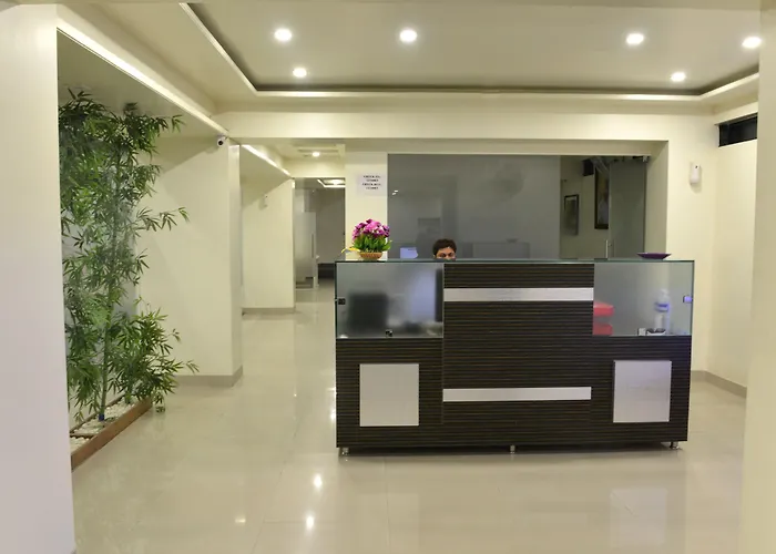 Hotel Suresh Inn Pune