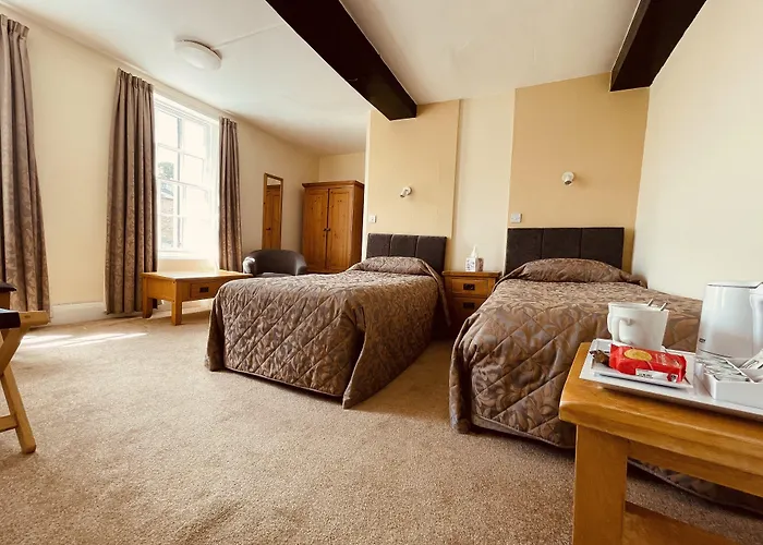 Cain Valley Hotel Llanfyllin