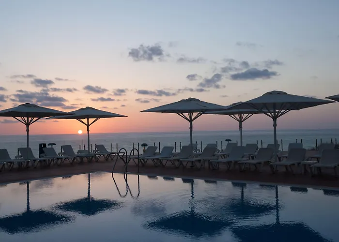 Island Luxurious Suites Hotel And Spa Netanya