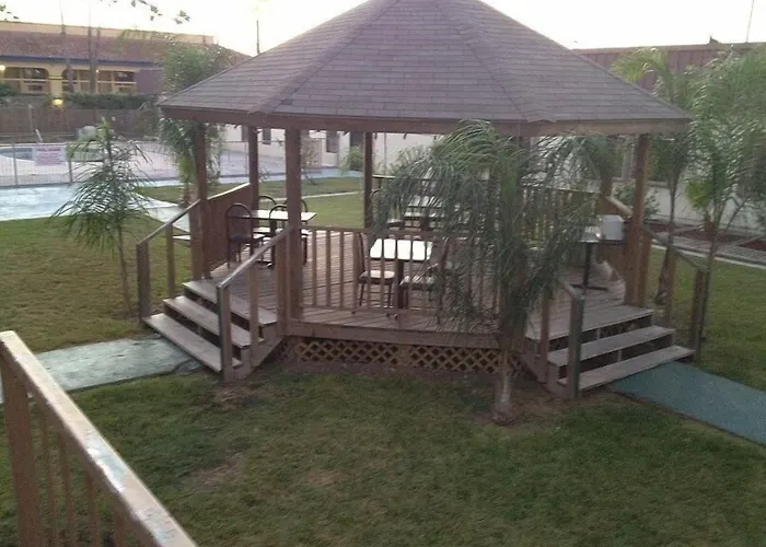 Su Casa Inn & Suites Harlingen