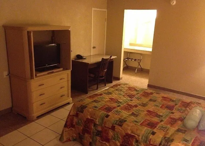 Su Casa Inn & Suites Harlingen