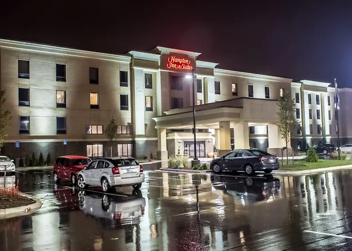 Hampton By Hilton Lansing West Hotel