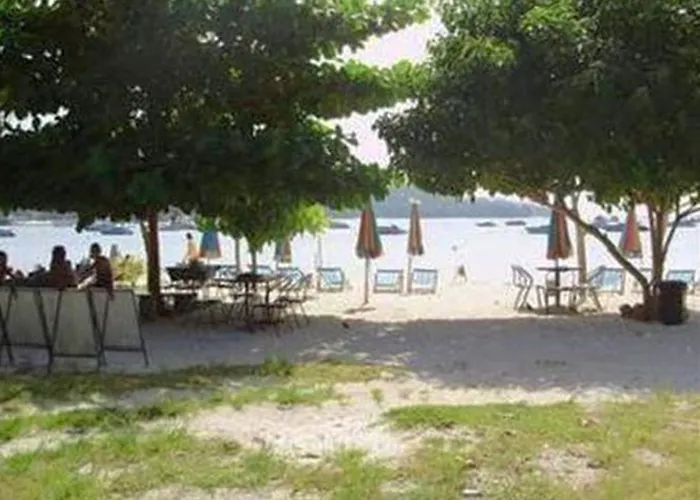 Pp Nice Beach Resort เกาะพีพี