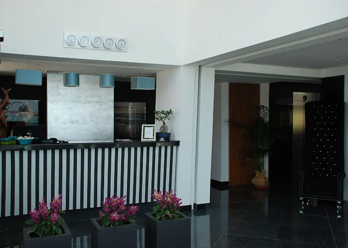 Water'S Edge Hotel Birzebbuga
