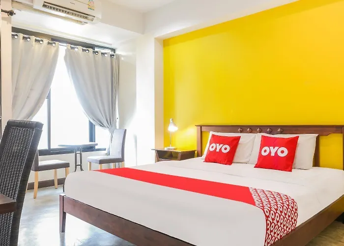 Hotel Oyo 233 Sunshine House Chiang Mai