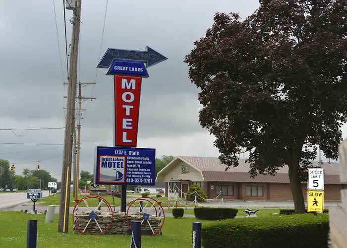 Great Lakes Motel Fremont