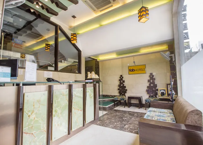 Hotel Sunstar Heights Delhi 
