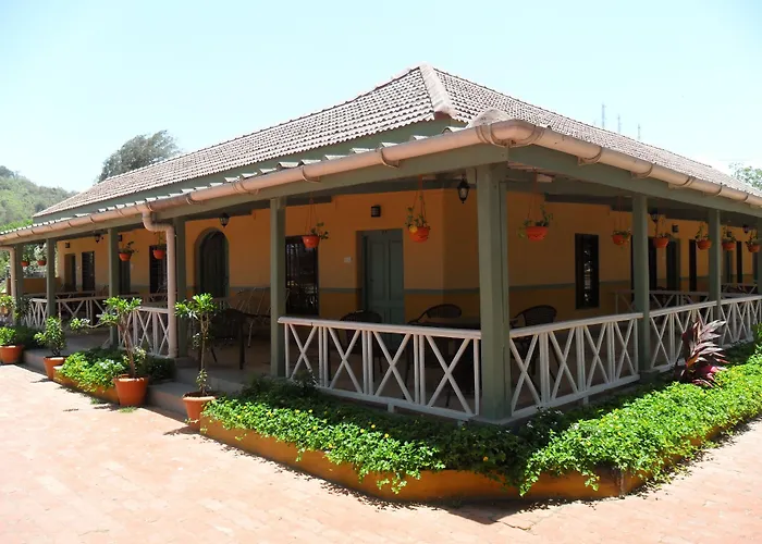 Golden Swan Beach Resort Murud 