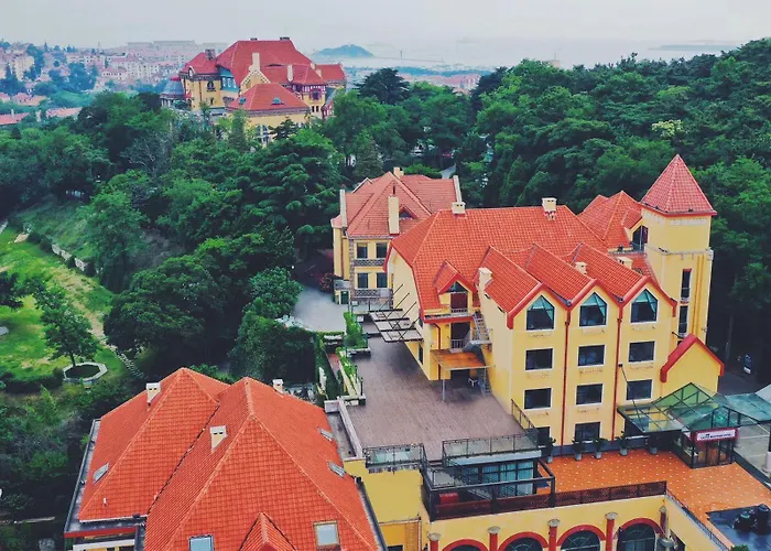 Qingdao The Castle Hotel
