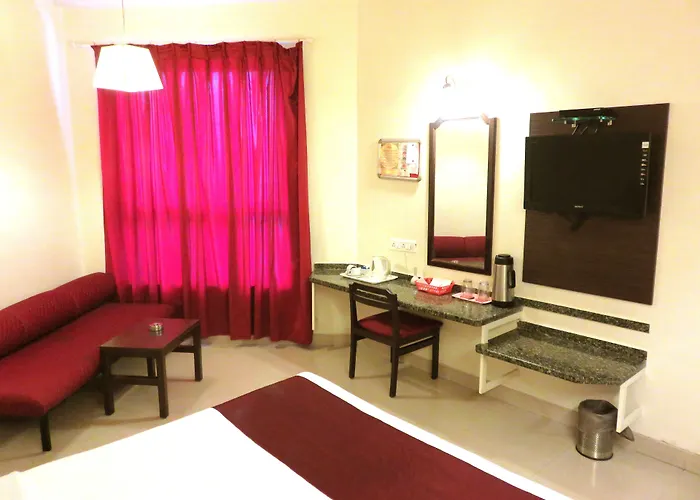Hotel Ashish Plaza Pune