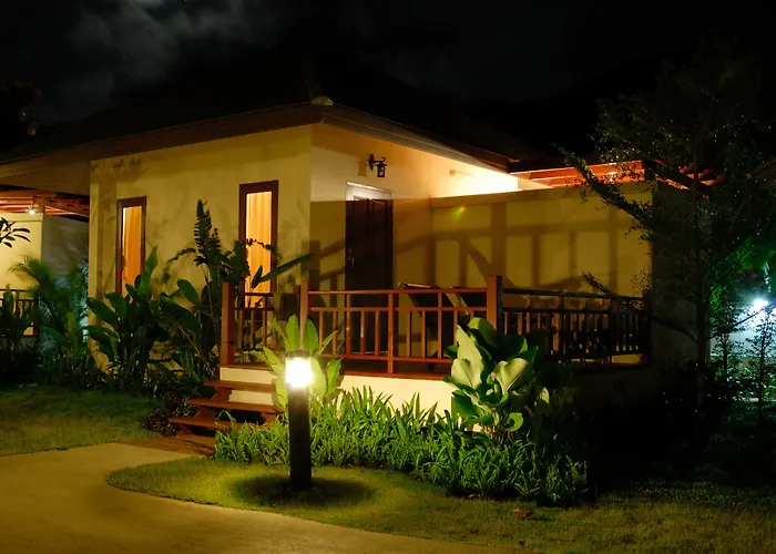 Hotel Promtsuk Buri à Plage de Lamai