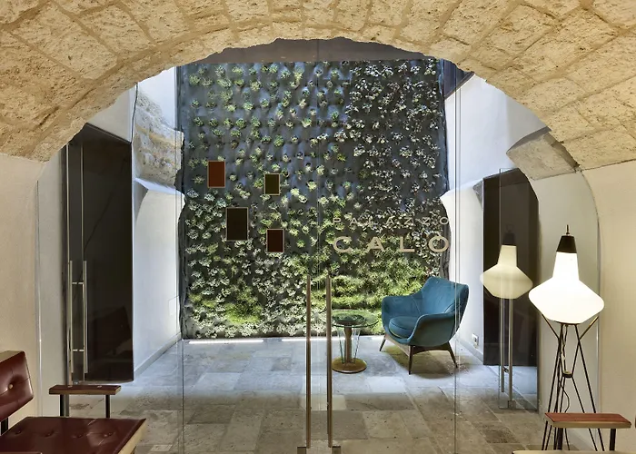 Palazzo Calò Aparthotel Bari