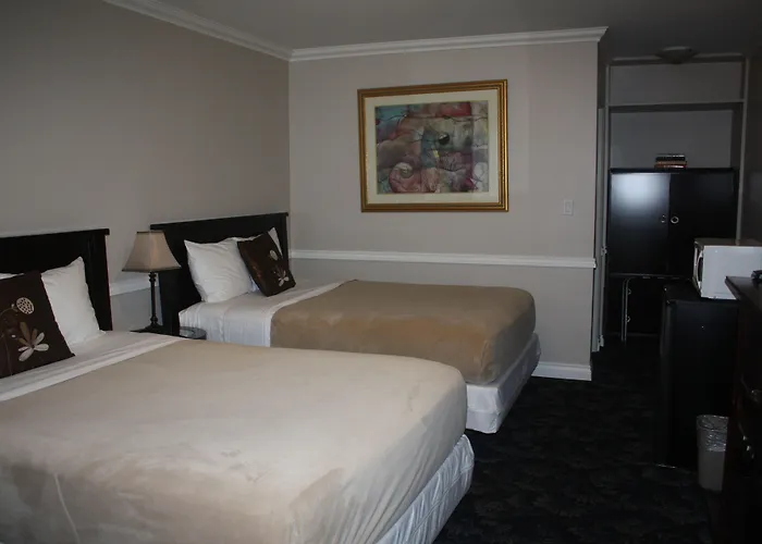 The Classic Horseshoe Bay Motel West Vancouver