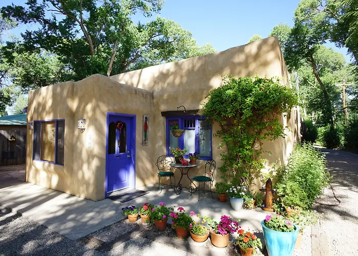 Burch Street Casitas Hotel Taos
